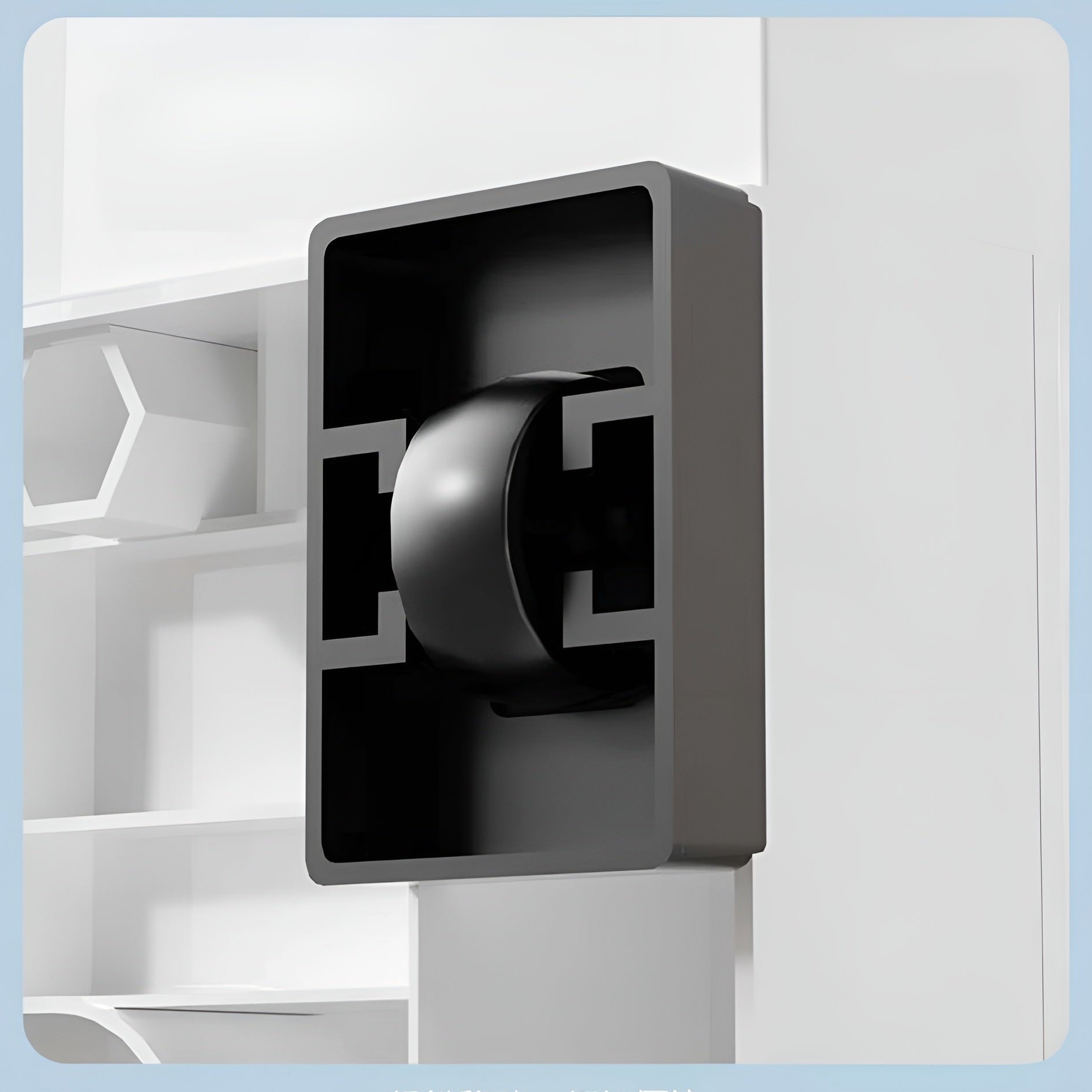 Child-safe wardrobe for toddlers__Doll