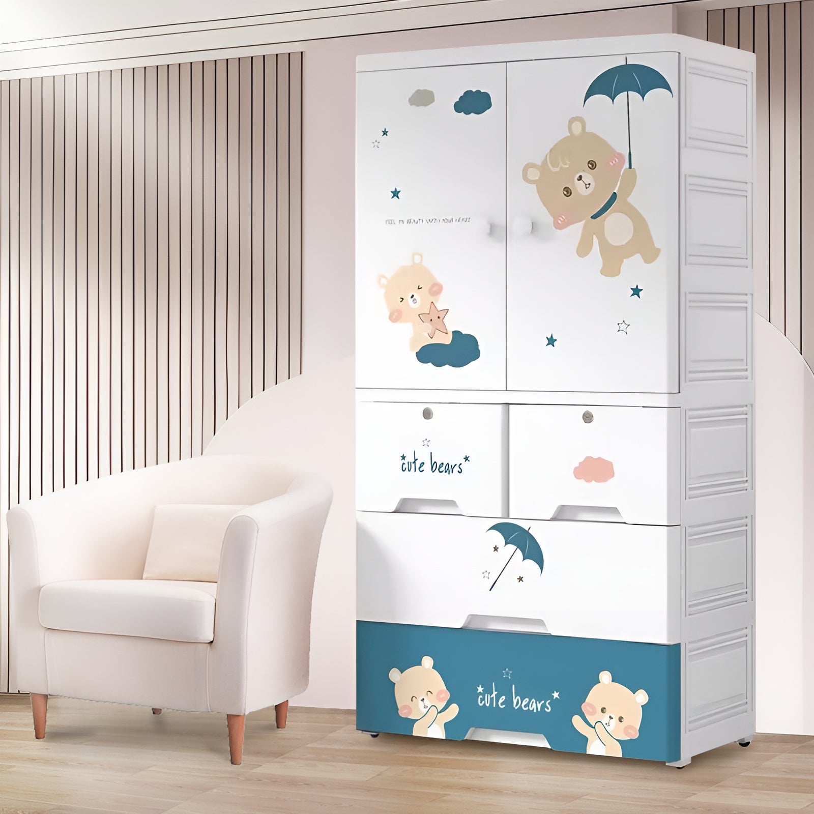 Plastic-wardrobe-for-toys-book__sprite-bear