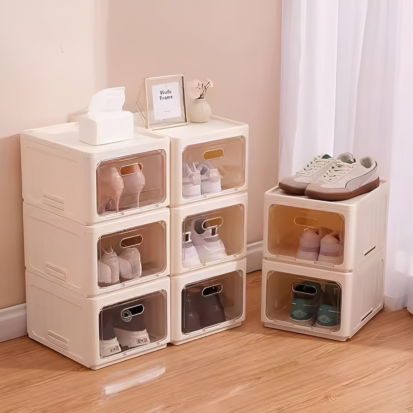 Plastic_shoe_box_with_locking_lid_for_security__6-box