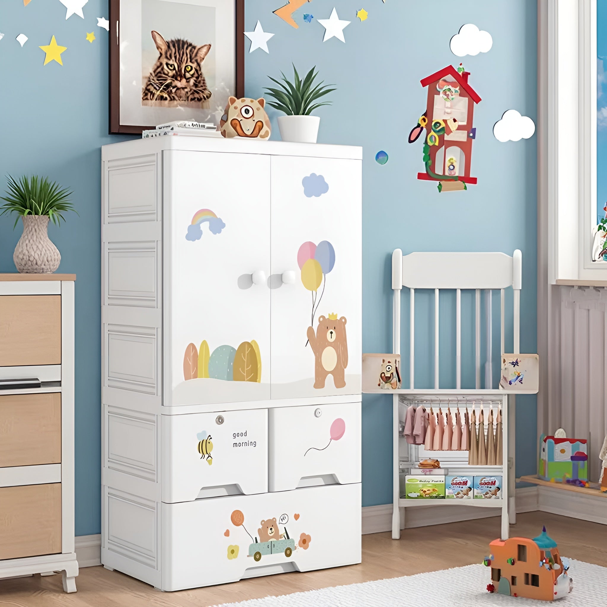 portable_plastic_wardrobe_for_children_s_room__Bear