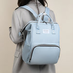 Lightweight_diaper_bag_for_moms_and_dads__Blue